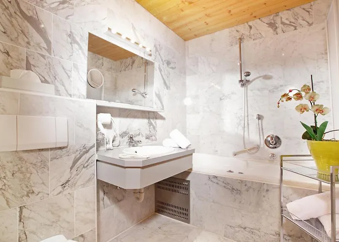 Appartementhaus Zum Holzknecht Am 4*